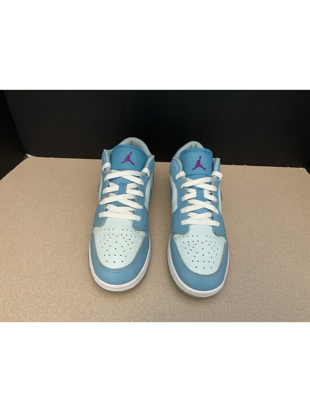 Nike Air Jordan 1 Low SE Aquarius Blue Athletic Shoes. Youth’s 6Y. Womens 7.5. - Picture 2 of 9